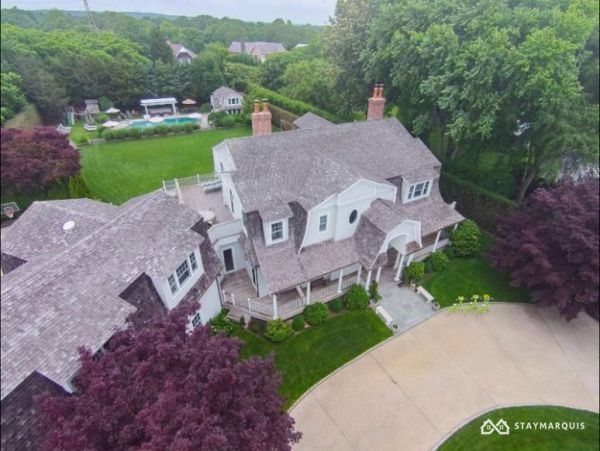 Hamptons Home 1020421