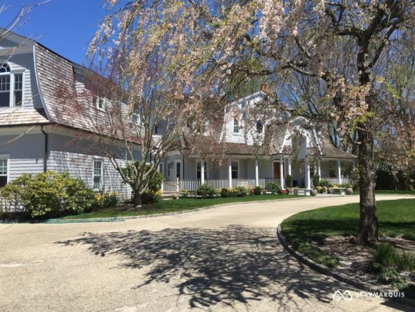 Hamptons Home 1020421