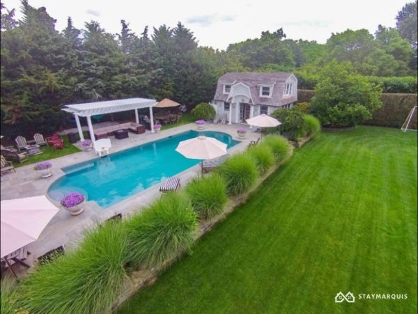 Hamptons Home 1020421