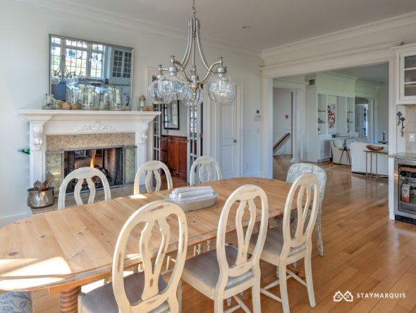 Hamptons Home 1020421