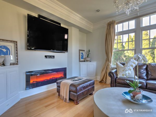 Hamptons Home 1020421