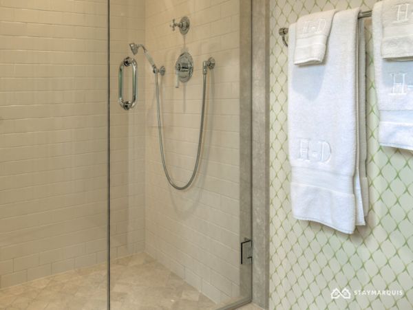 Hamptons Home 1020422