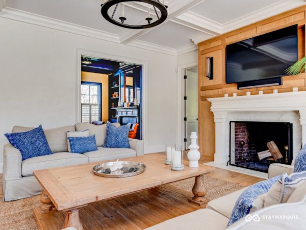 Hamptons Home 1020423