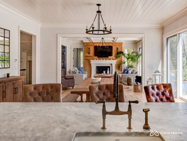 Hamptons Home 1020423