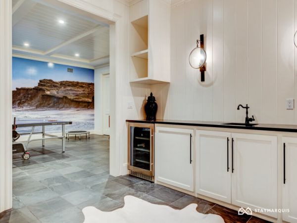 Hamptons Home 1020423