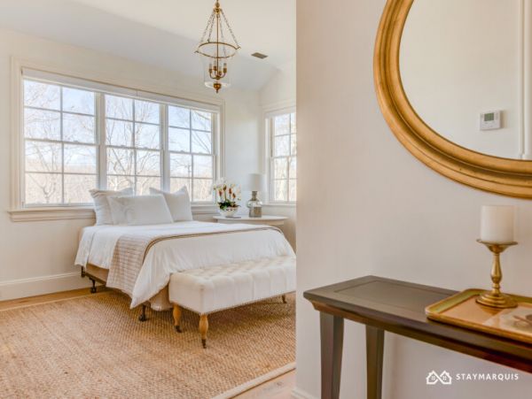 Hamptons Home 1020423