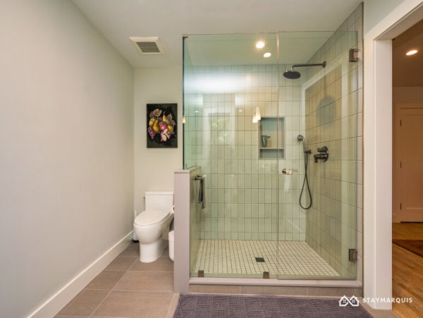 Hamptons Home 1020425
