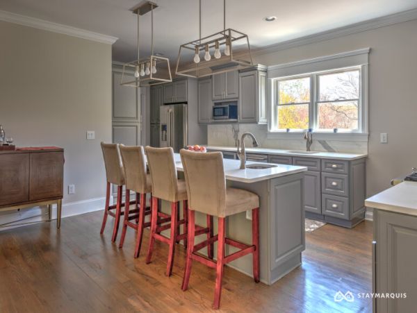 Hamptons Home 1020426