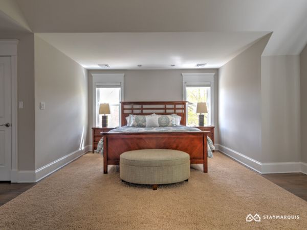 Hamptons Home 1020426
