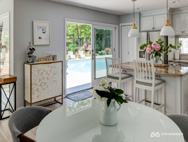 Hamptons Home 1020429