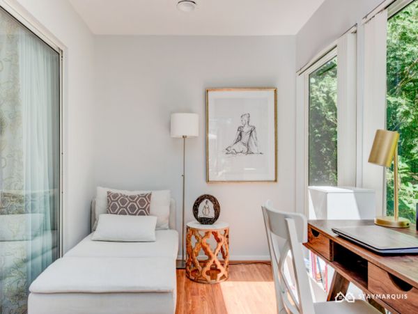 Hamptons Home 1020429