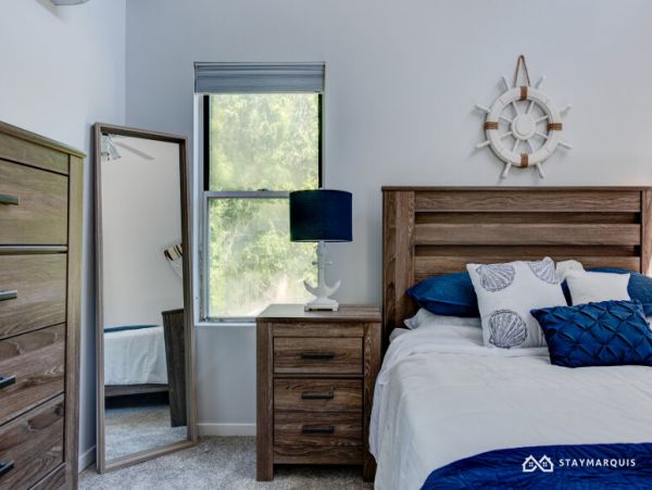 Hamptons Home 1020429