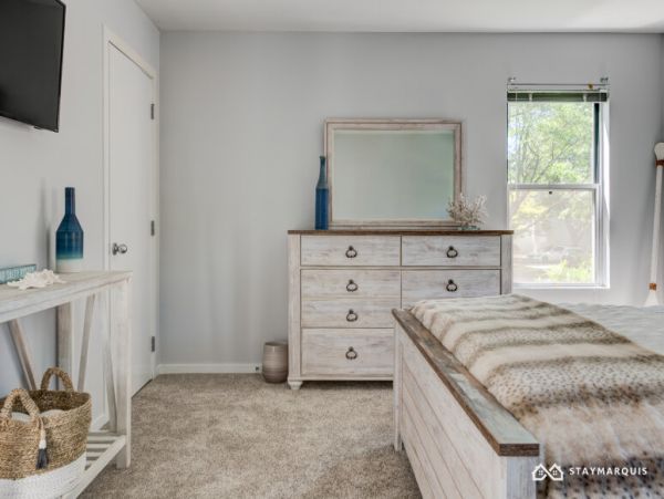 Hamptons Home 1020429