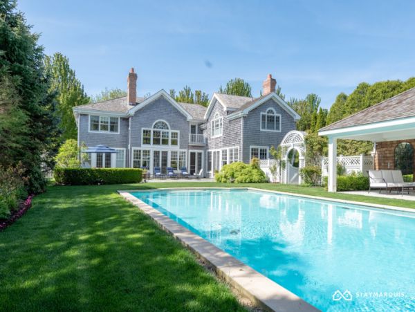 Hamptons Home 1020431