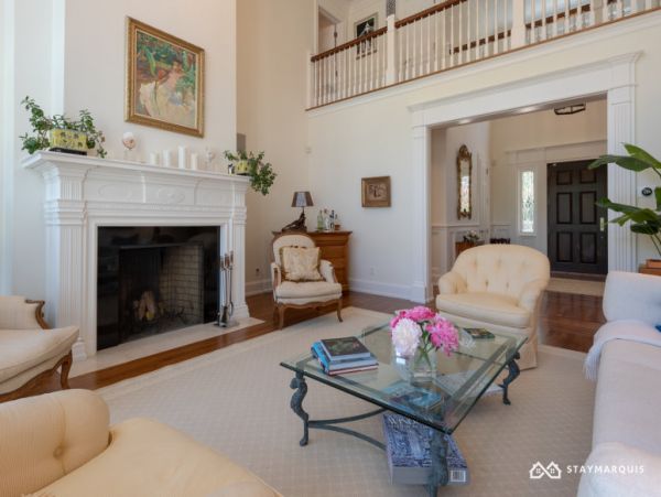 Hamptons Home 1020431