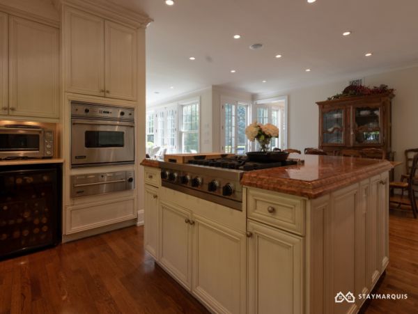 Hamptons Home 1020431