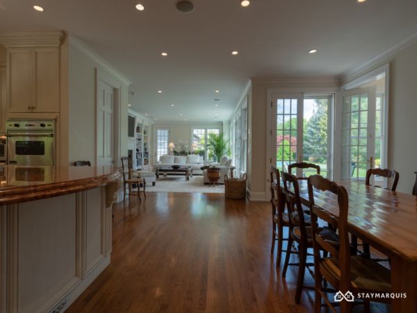 Hamptons Home 1020431