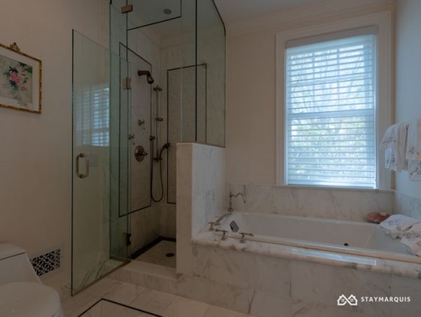 Hamptons Home 1020431