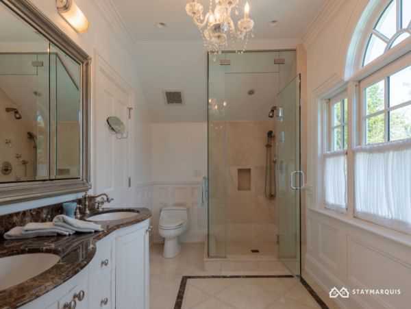 Hamptons Home 1020431