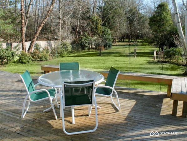 Hamptons Home 1020434