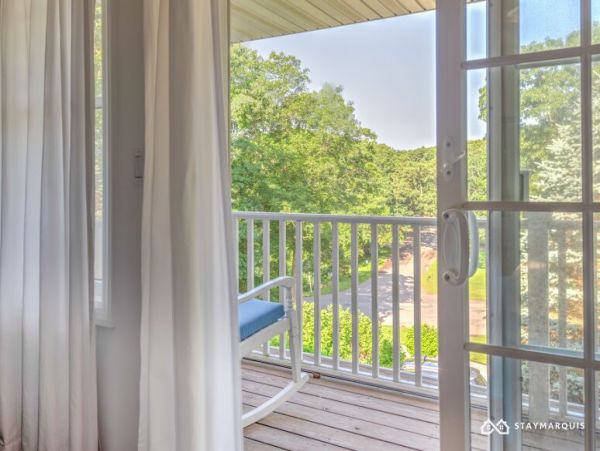 Hamptons Home 1020435