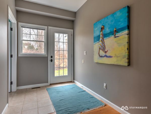Hamptons Home 1020435