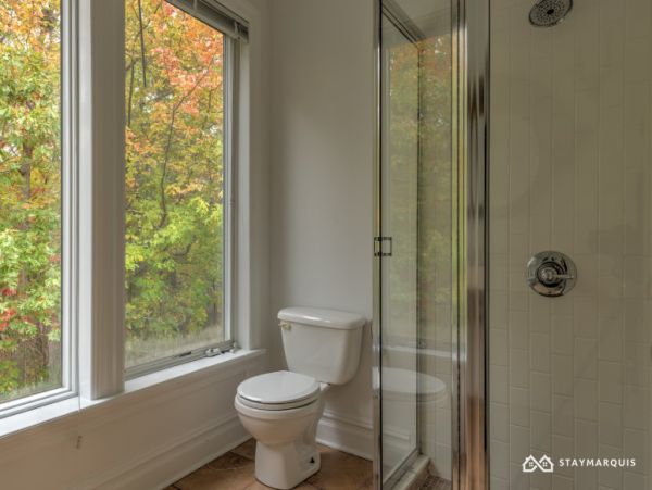 Hamptons Home 1020437
