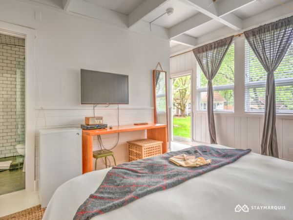 Hamptons Home 1020439
