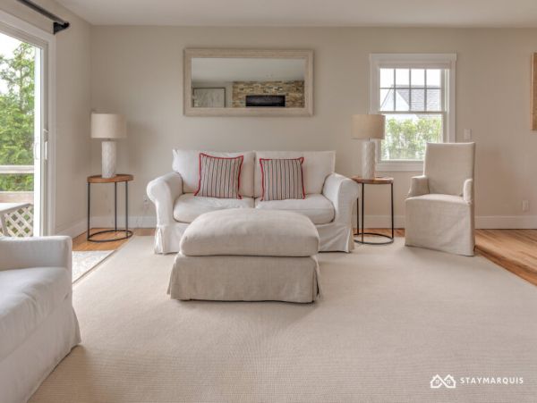 Hamptons Home 1020440
