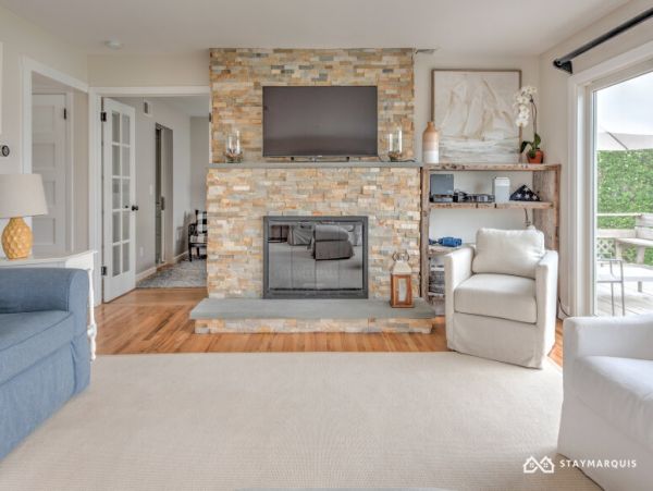 Hamptons Home 1020440