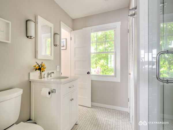 Hamptons Home 1020440