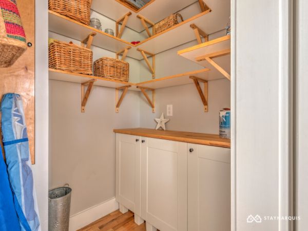 Hamptons Home 1020440