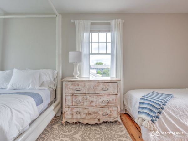 Hamptons Home 1020440