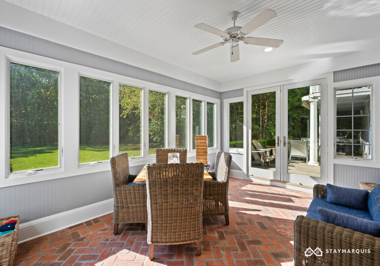 Hamptons Home 1020441