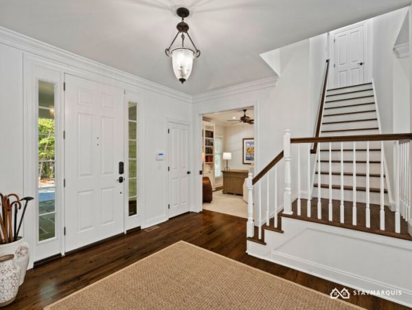 Hamptons Home 1020441