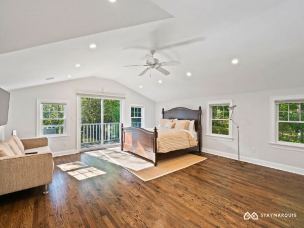 Hamptons Home 1020441