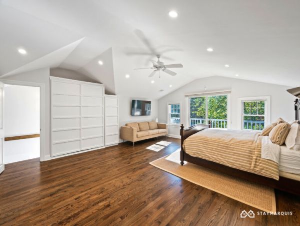 Hamptons Home 1020441