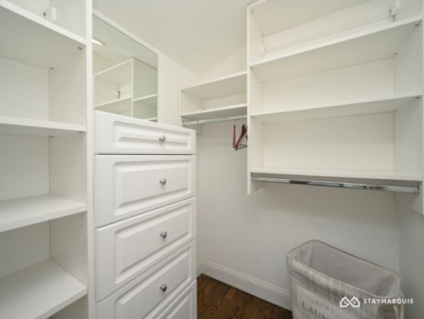 Hamptons Home 1020441