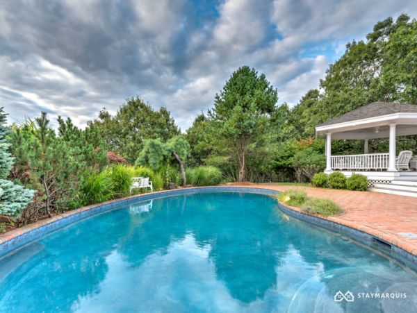 Hamptons Home 1020442