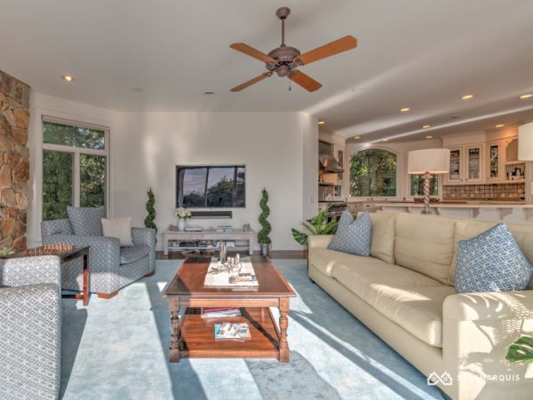 Hamptons Home 1020442