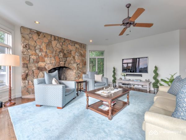 Hamptons Home 1020442