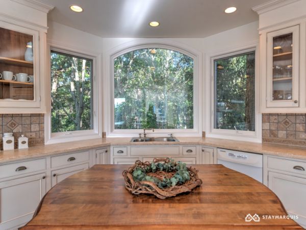 Hamptons Home 1020442