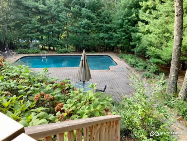 Hamptons Home 1020443