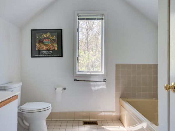 East Hampton Vacation Home Three Bedroom