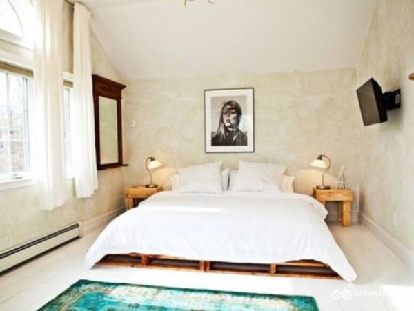 Hamptons Home 1020446