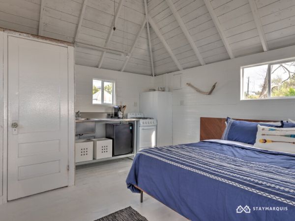 Hamptons Home 1020447