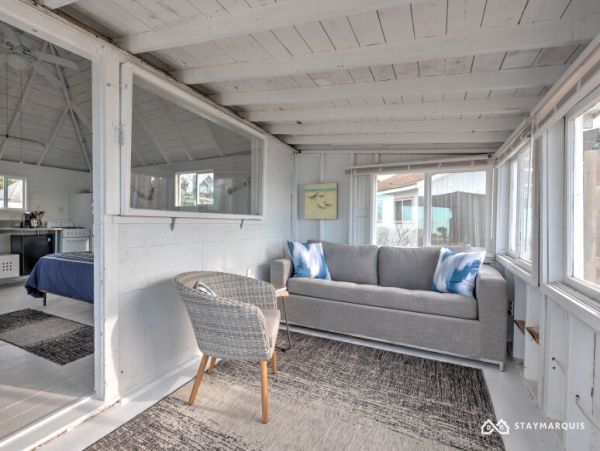 Hamptons Home 1020447