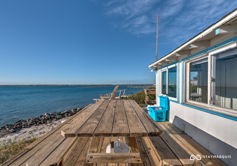 Hamptons Home 1020447