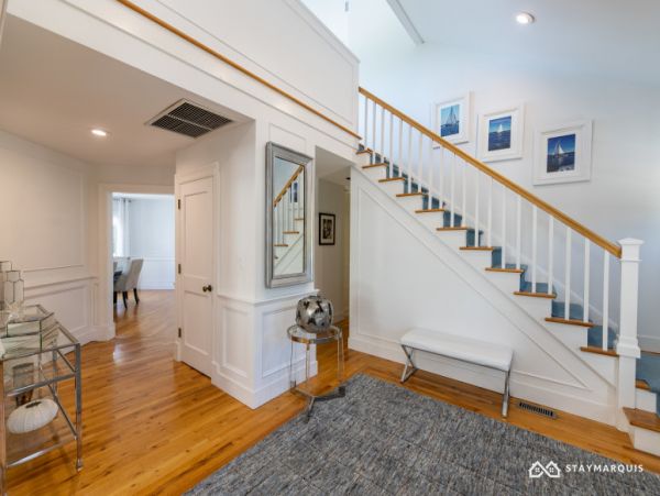 Hamptons Home 1020449