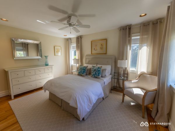 Hamptons Home 1020449